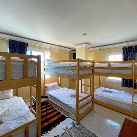 Отель Locals Taghazout Surfcamp Экстерьер фото