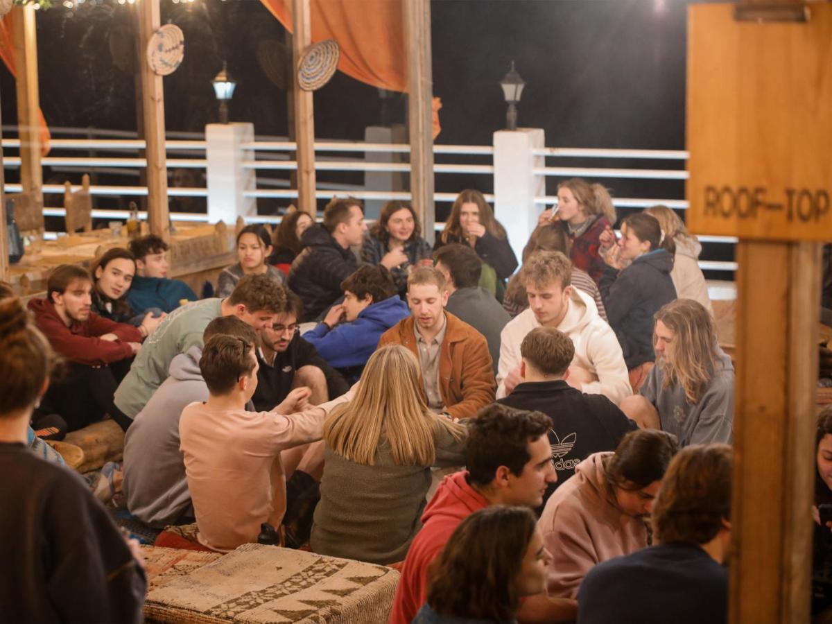 Отель Locals Taghazout Surfcamp Экстерьер фото