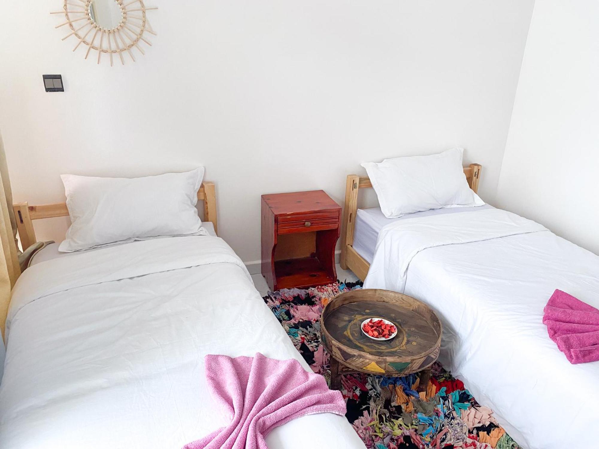 Отель Locals Taghazout Surfcamp Экстерьер фото