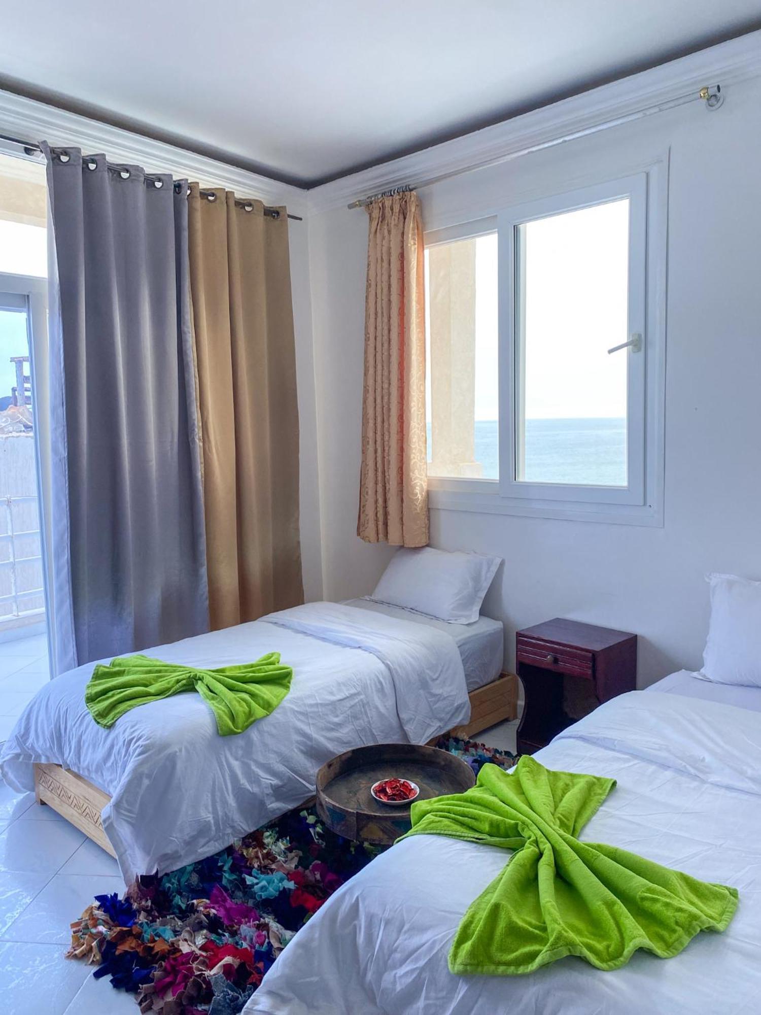 Отель Locals Taghazout Surfcamp Экстерьер фото