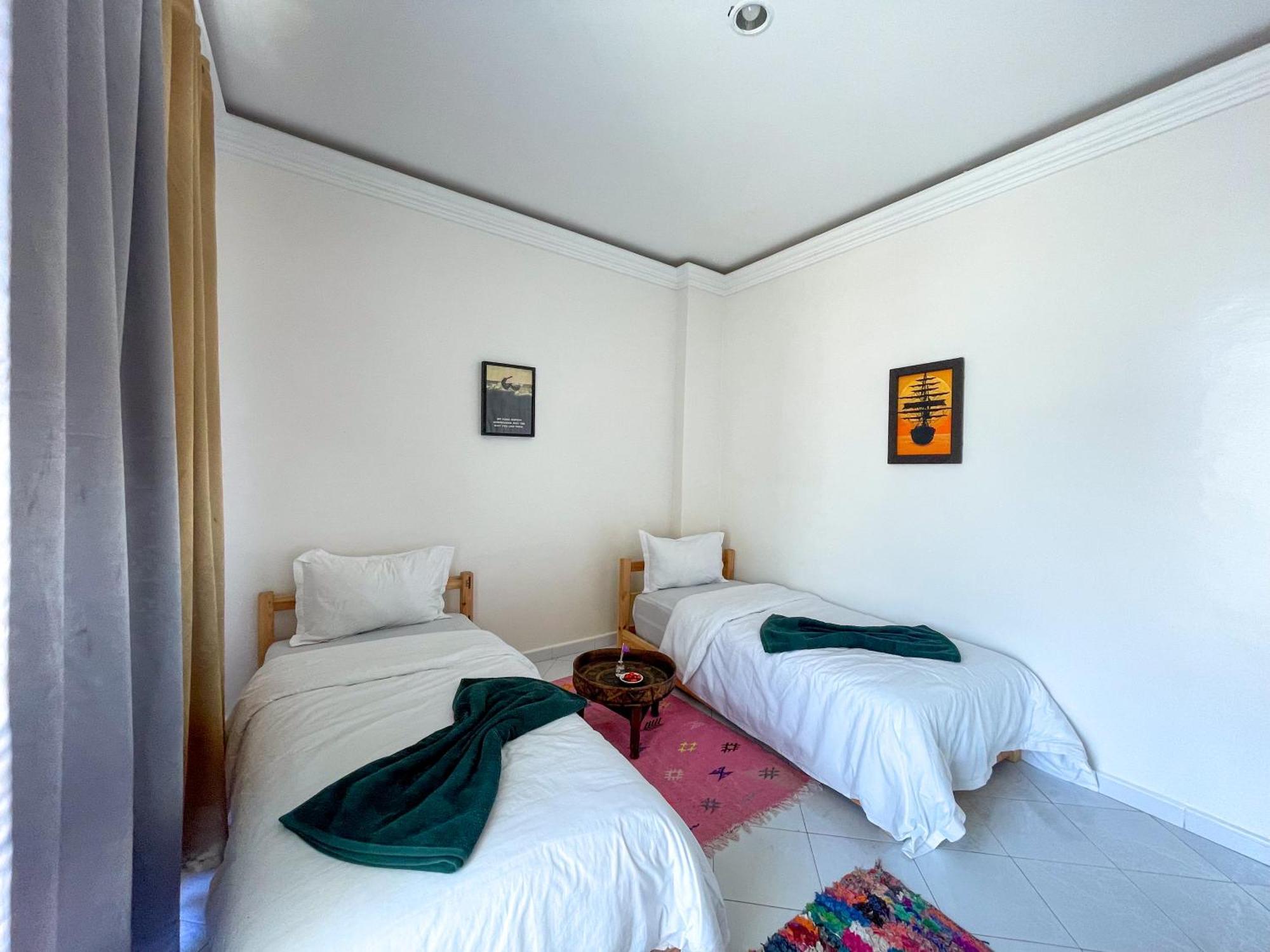 Отель Locals Taghazout Surfcamp Экстерьер фото