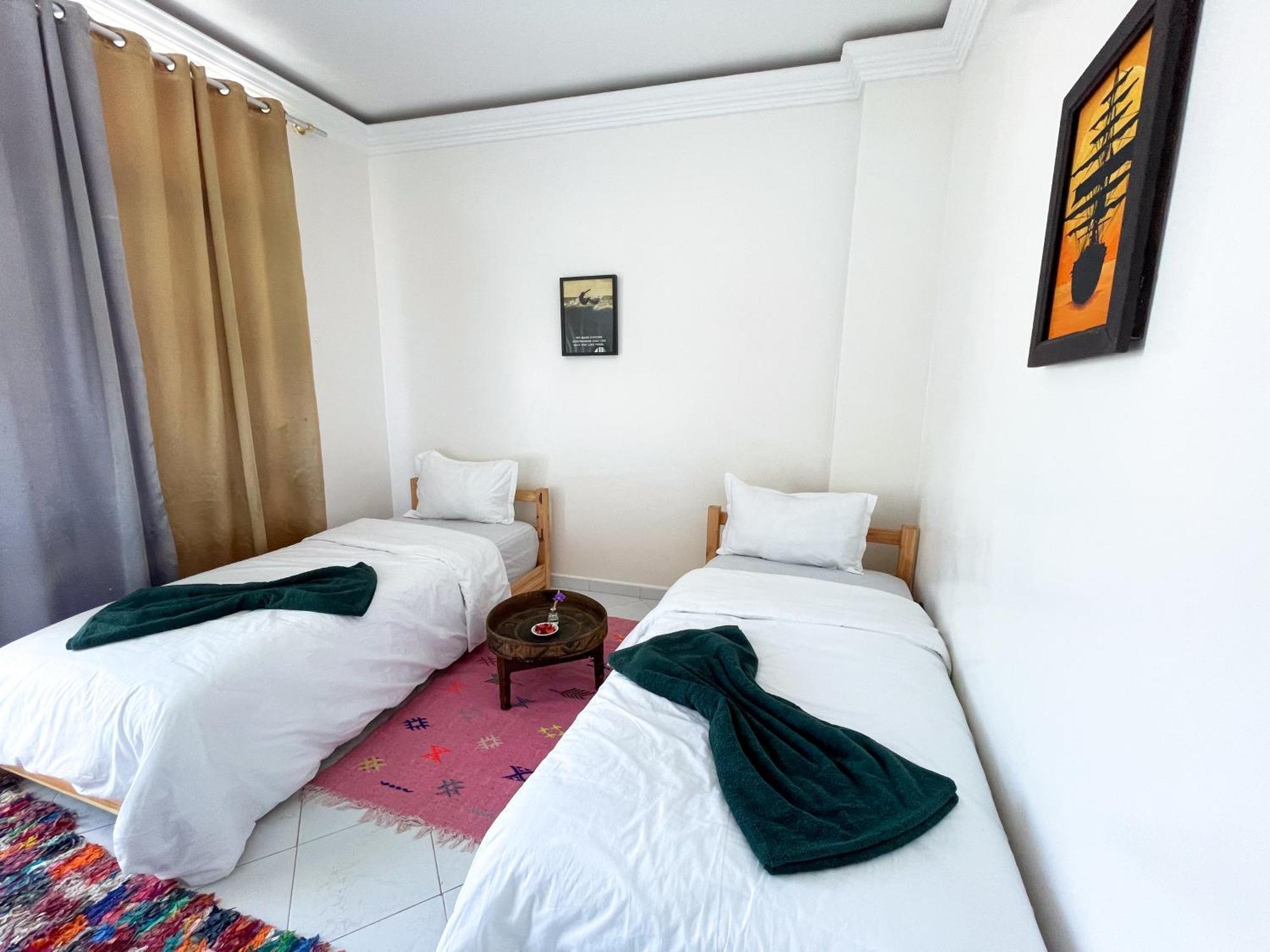 Отель Locals Taghazout Surfcamp Экстерьер фото