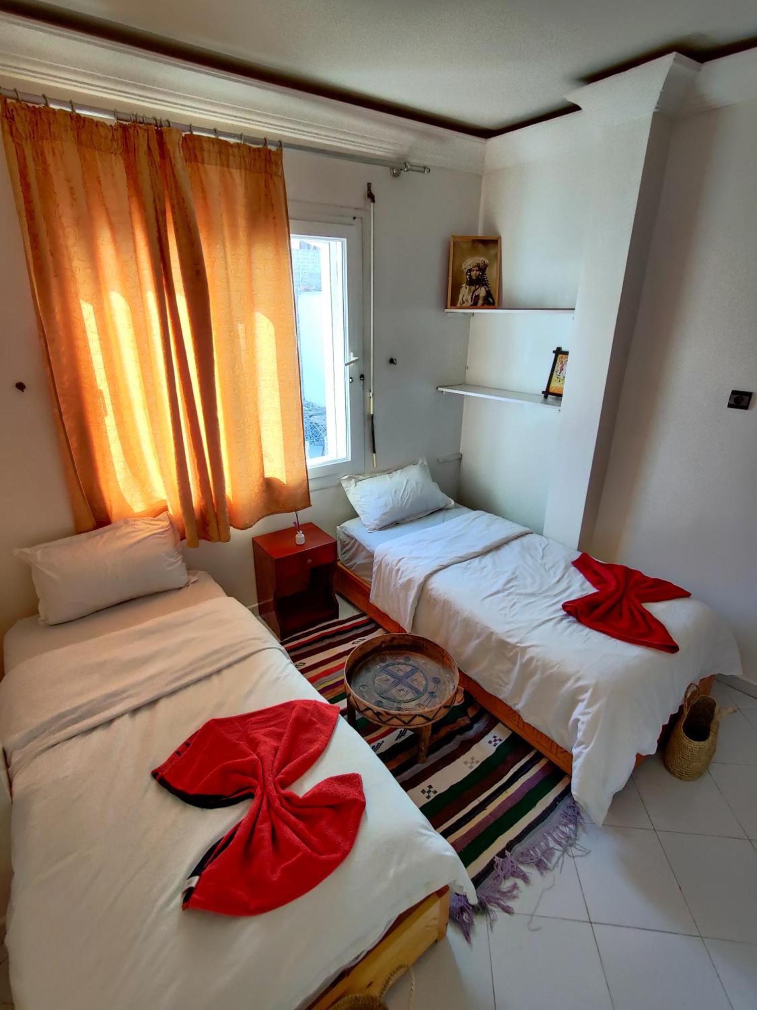 Отель Locals Taghazout Surfcamp Экстерьер фото