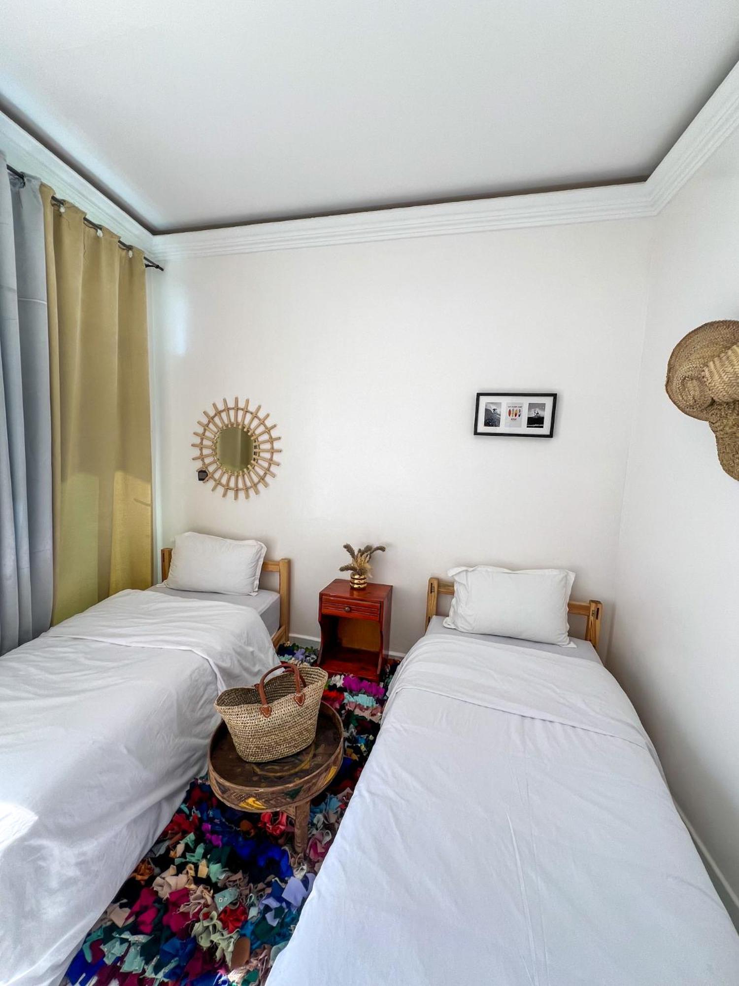 Отель Locals Taghazout Surfcamp Экстерьер фото